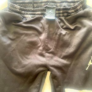 Jordan L joggers black youth